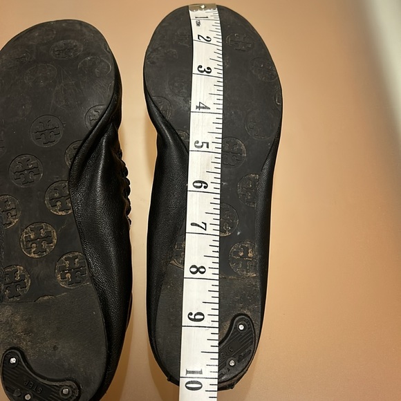 Tory Burch black leather tassle ballet flats, size 9 - Picture 7 of 7